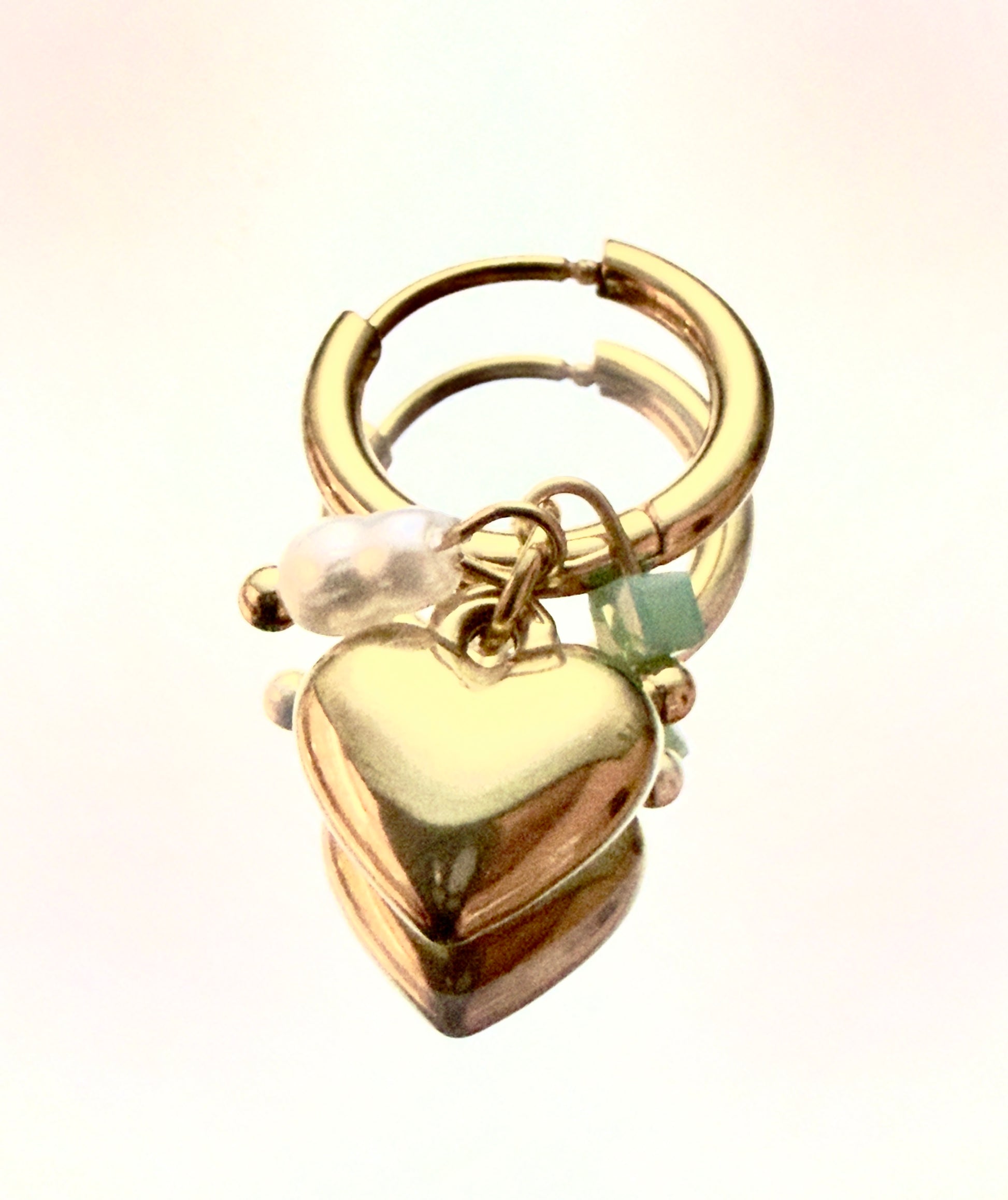Pendientes Cora