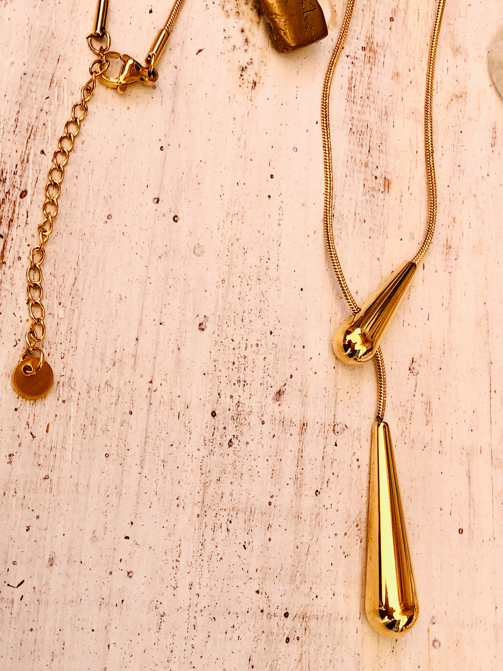 Collar Gota